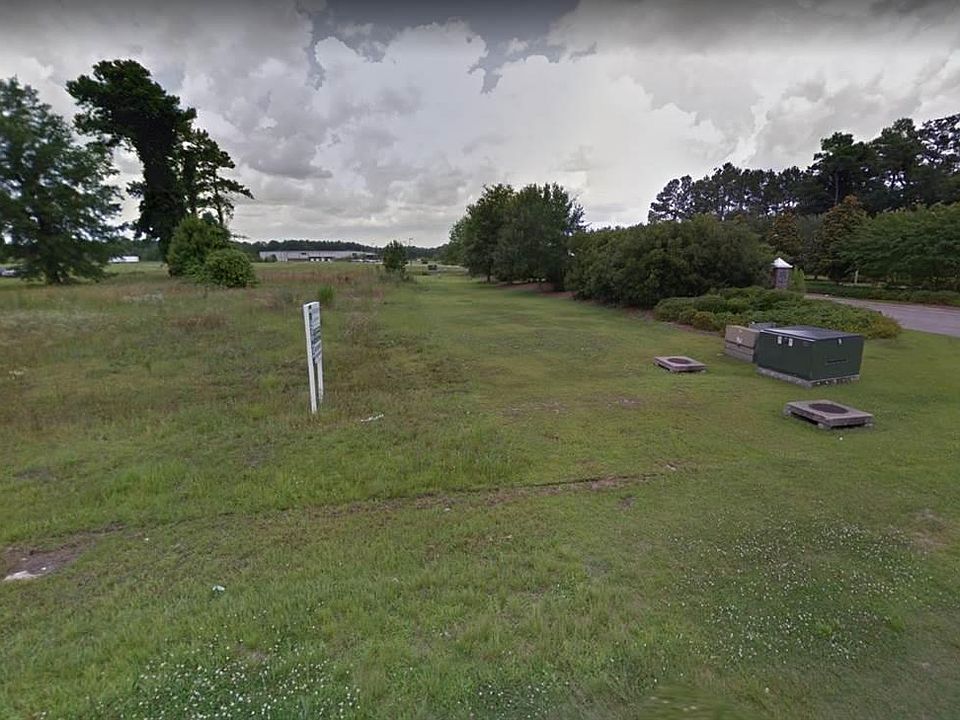 2nd image of Lot 1 Commerce Center