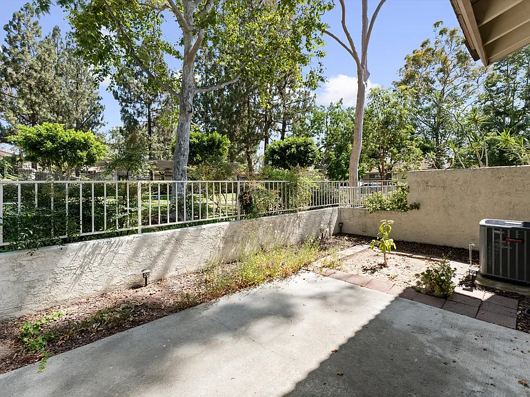2317 Sandbar Dr #204 — Photo 30