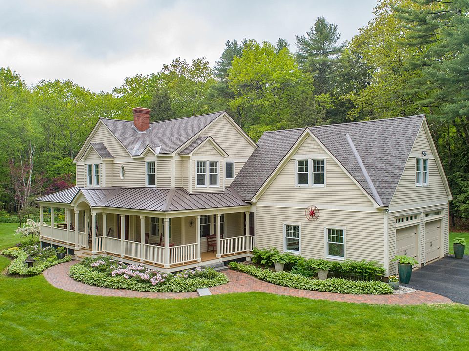 2nd image of 30 Derby Ln