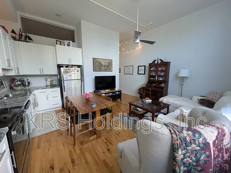 306 N Road St #125 — Photo 11
