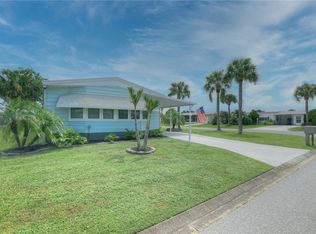 700 Periwinkle Cir, Barefoot Bay, FL 32976