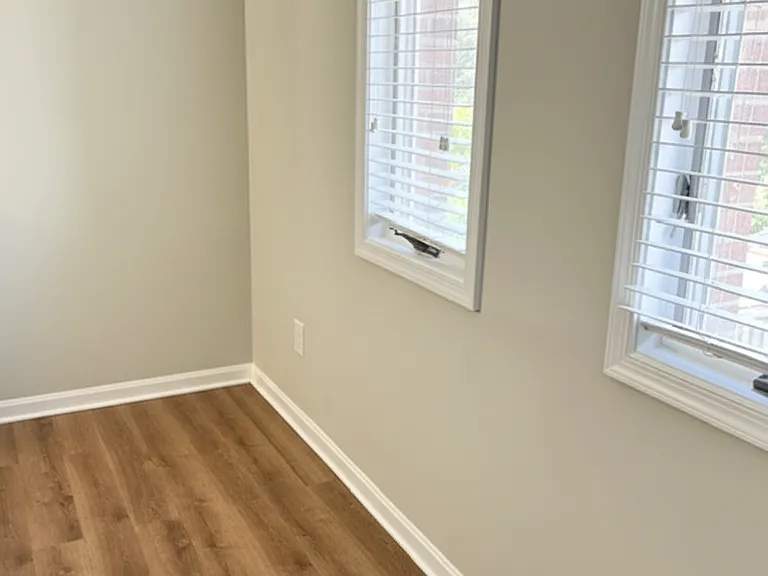 1105 N Taylor St — Photo 40