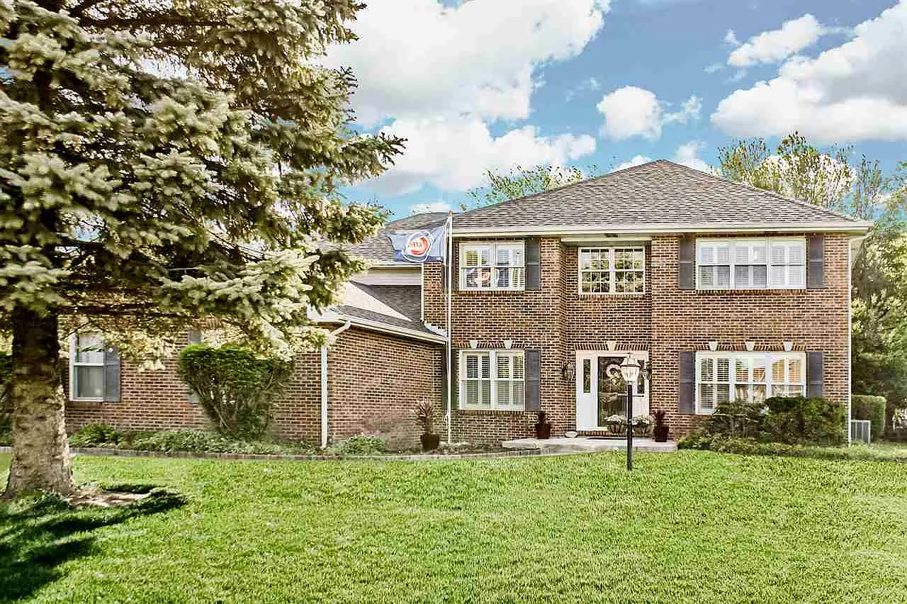 51566 Bluffside Ct photo 1