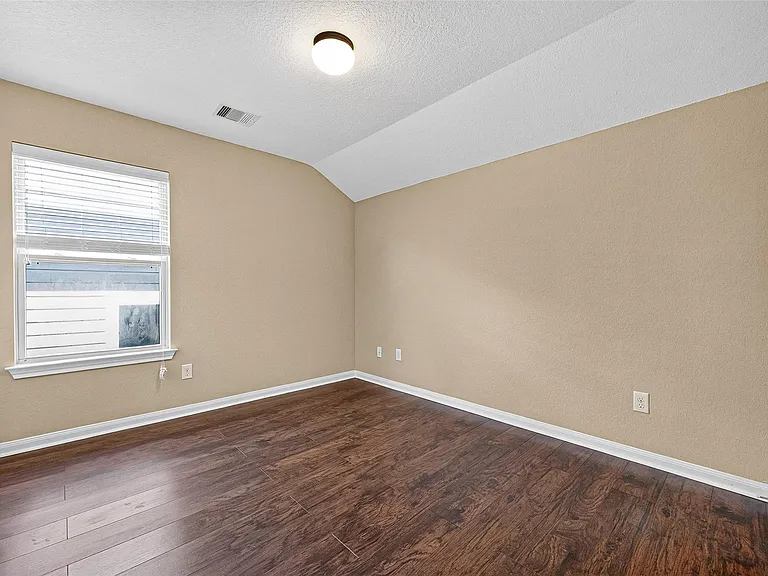 26738 Henson Falls Dr — Photo 43