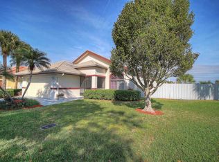 219 Disc Dr, Boynton Beach, FL 33436