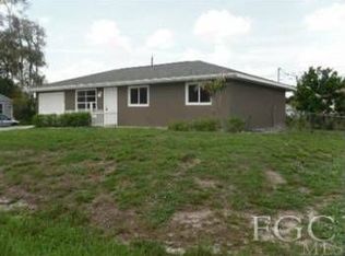 18456 Iris Rd, Fort Myers, FL 33967