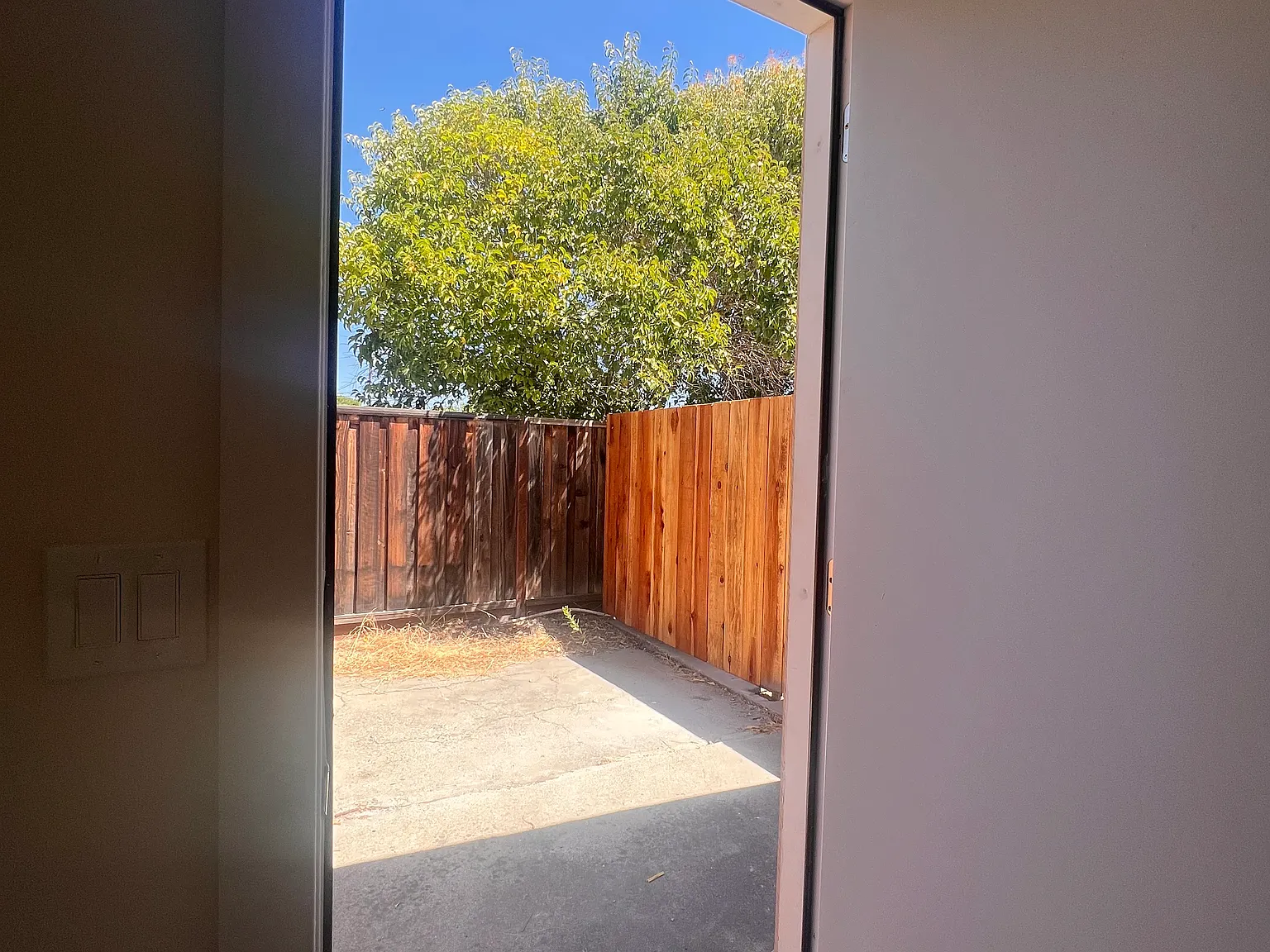 Studio, 370 sqft, $2,100 — Photo 4