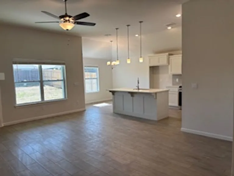 18216 Austin Ct — Photo 5