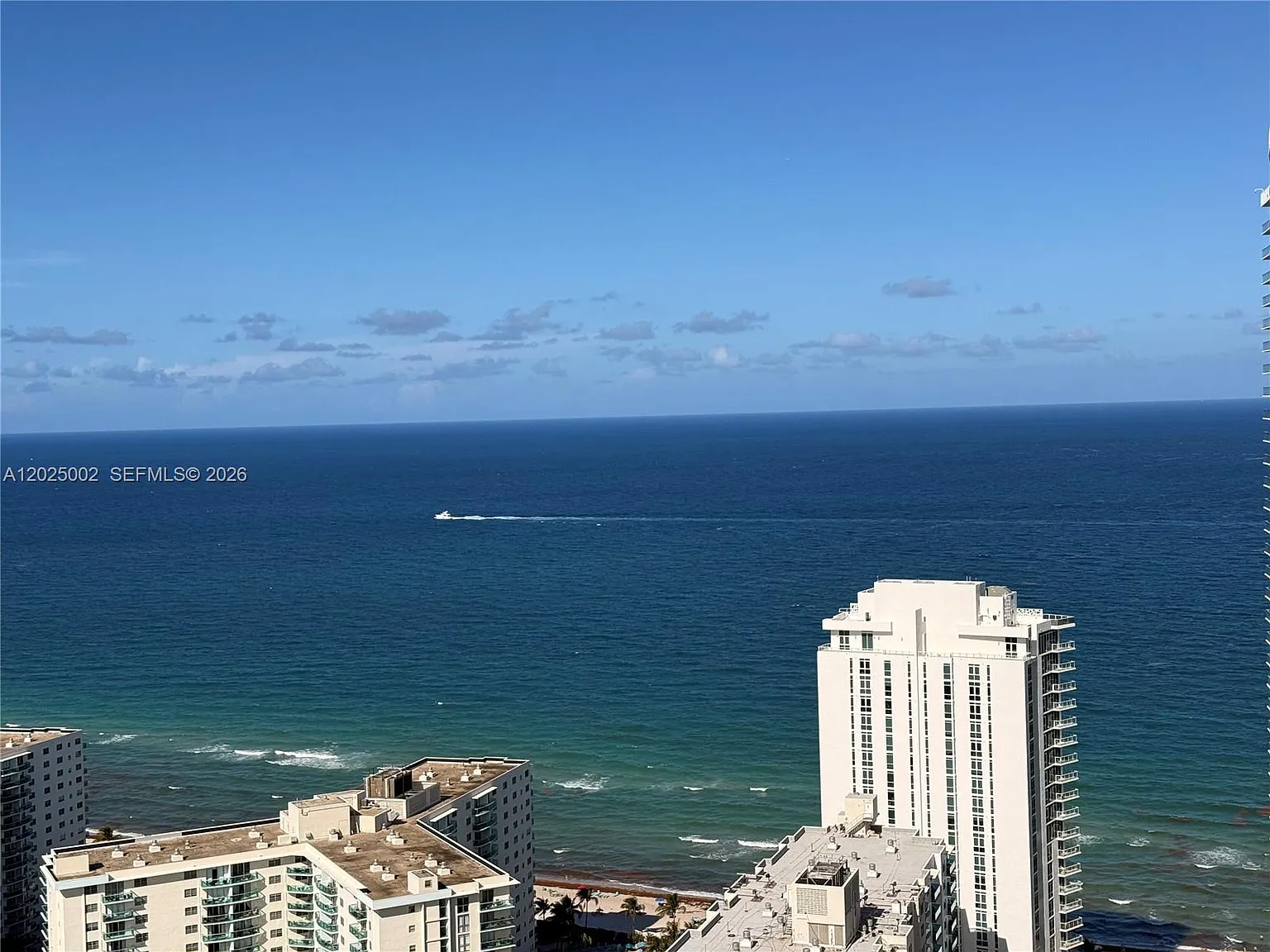 4010 South Ocean Condo — Photo 2