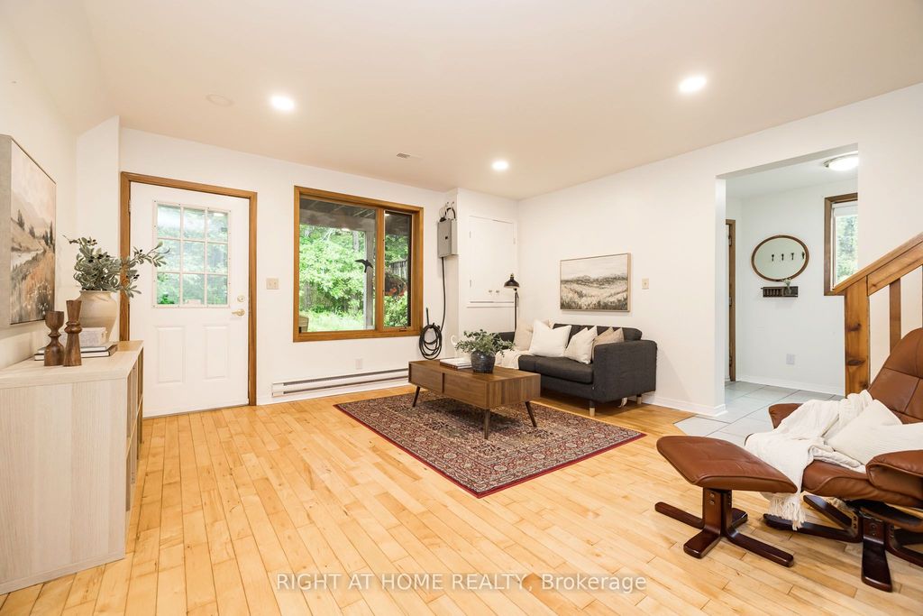 1828 Burnt Lands Rd, Ottawa, ON - View 6
