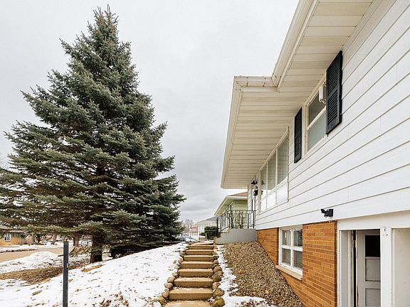 4th image of 2034 24th St NW