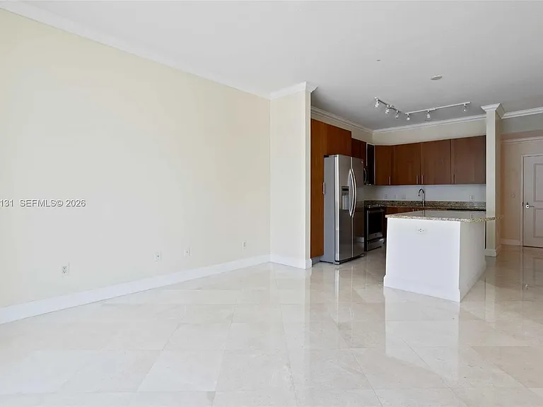 1945 S Ocean Dr #503 — Photo 4