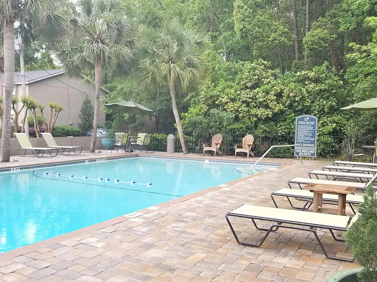 Resort Style Swimming pool