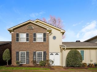 216 Boxwood Dr, Franklin, TN 37069