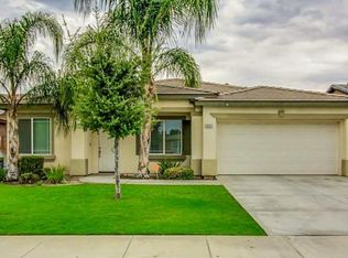 2422 Trapper St, Bakersfield, CA 93313