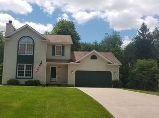 18 Santee Trl, Malvern, OH 44644