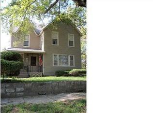 401 SW 3rd St, Newton, KS 67114