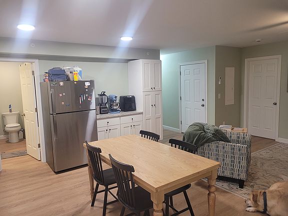 4th image of 13 Myrtle St #3