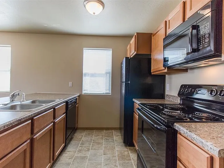 Tyson Vance Apartments — Photo 3