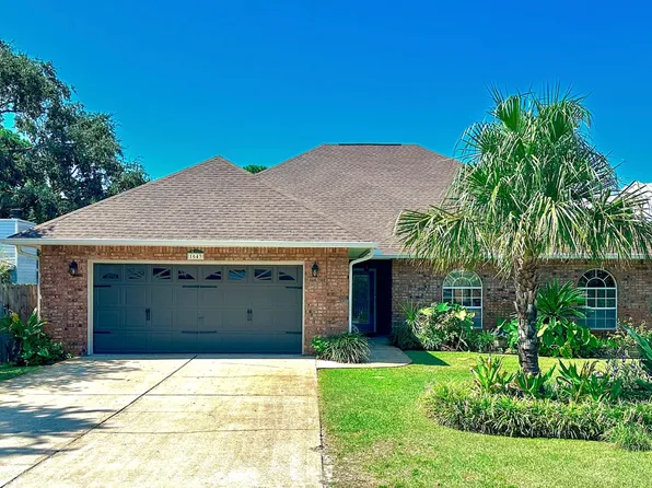 1643 Kalakaua Ct, Gulf Breeze, FL 32563