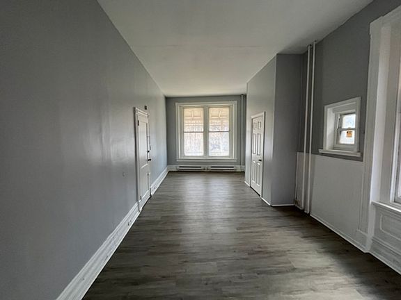 3rd image of 1513 Perkiomen Ave APT 1