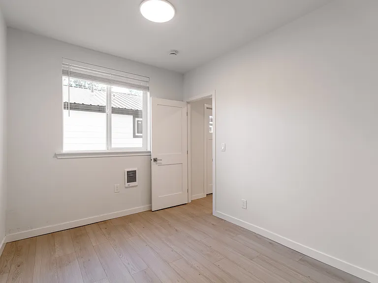 8623B 8th Ave SW #B — Photo 14