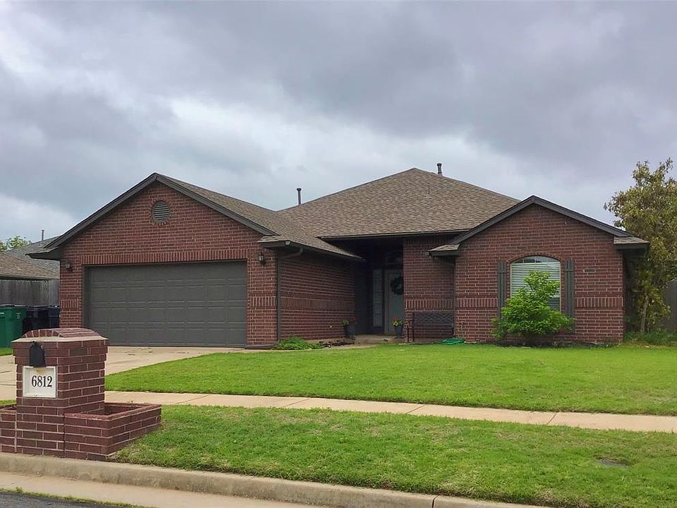 1st image of 6812 NW 136th Ct