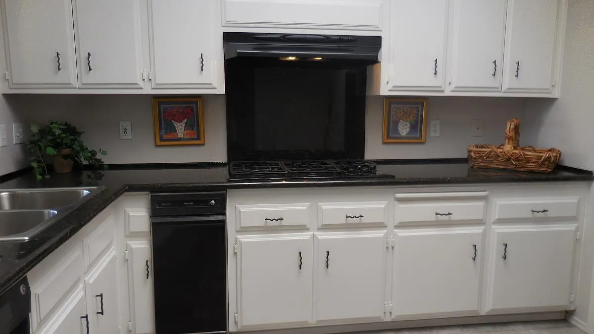 17588 Saint Andrews Drive — Photo 2