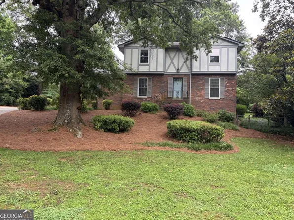 435 Stonebridge Dr, Roswell, GA 30075