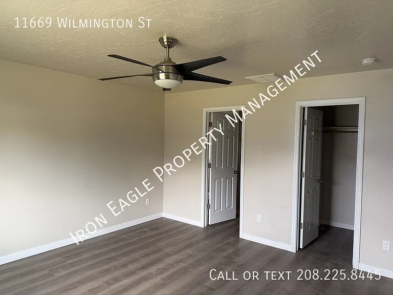 11669 Wilmington St — Photo 11