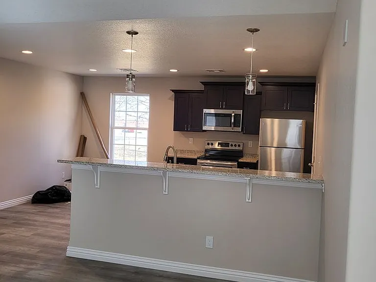 614 N Webb St — Photo 7