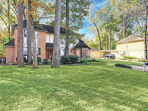 2nd image of 2306 Silver Falls Dr