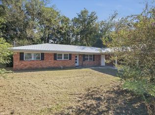 2226 Formosa Cir, Brunswick, GA 31520