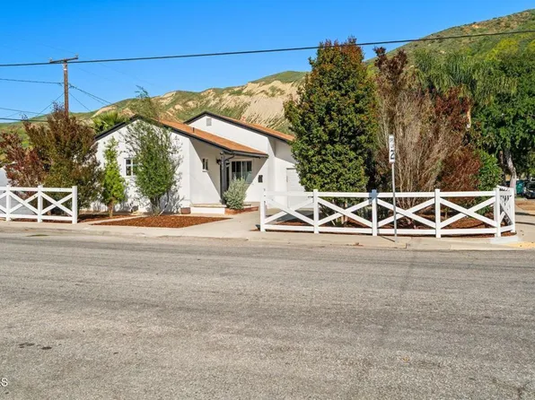 1400 Cameron St, Ventura, CA 93001