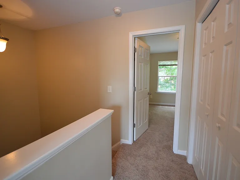8026 River Watch Ln — Photo 21