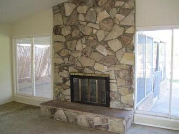 2nd image of 6571 Klondike Ave