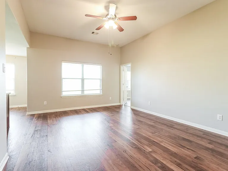 5719 Rocky Trail Dr — Photo 3
