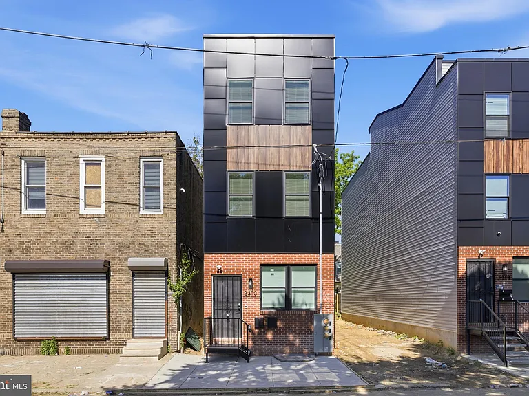 2310 N Sydenham St #1 — Photo 19