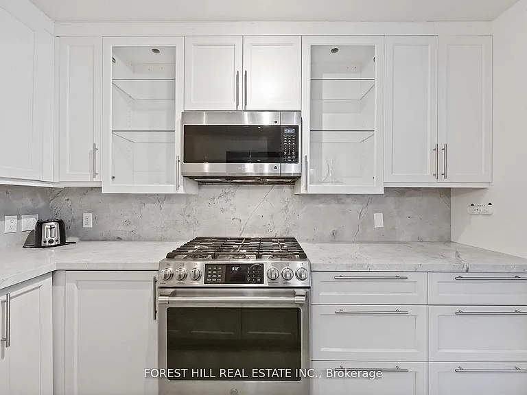 42 Cotswold Cres #LOWER — Photo 7