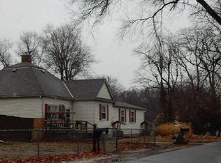 805 Thompson St, Saint Joseph, MO 64504