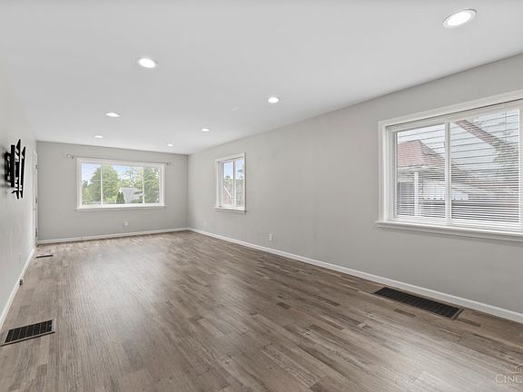 5th image of 3848 Odin Ave