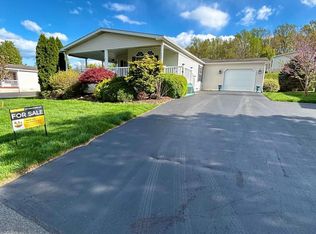 548 Conestoga Dr, Coatesville, PA 19320
