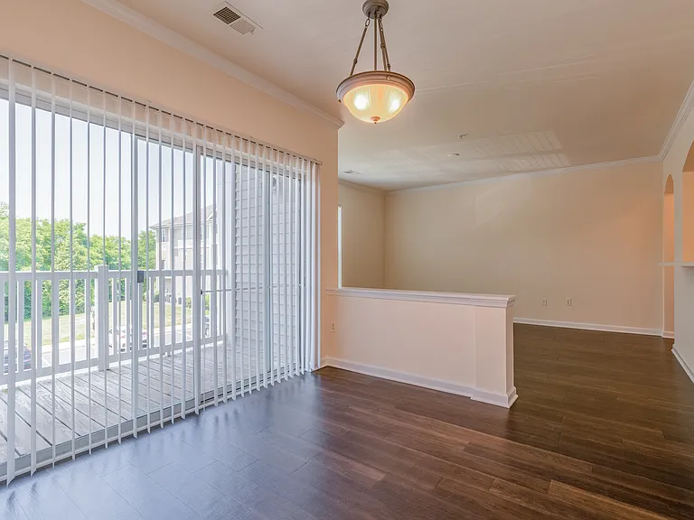 Clearbrook Apartments — Photo 24