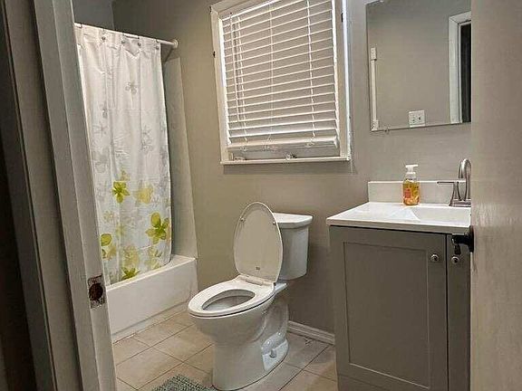 4th image of 6051 Park Dr