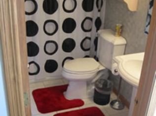 2442 W Fillmore St, Chicago, IL 60612