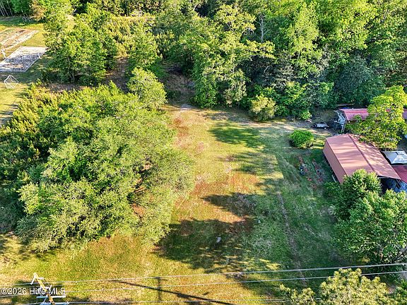3rd image of 9199 Parker Trail NE