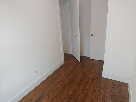 4th image of 102 E 103rd St #21B