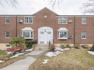 25102 63rd Ave, Little Neck, NY