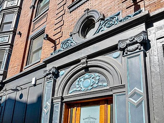 3rd image of 1501 Vine St #501
