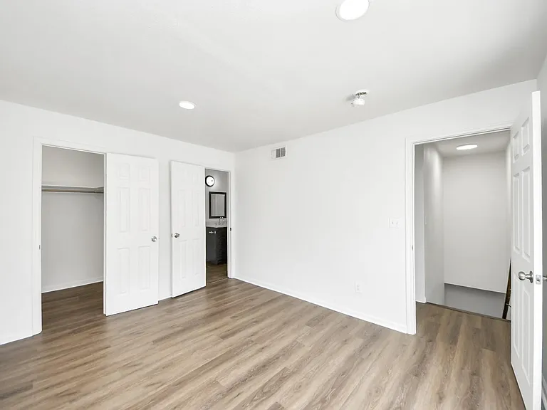 12068 Beechnut St #C — Photo 35